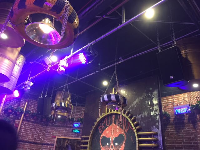 石家庄极速前进烧烤吧4