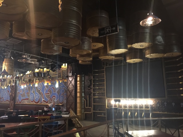 石家庄极速前进烧烤吧1