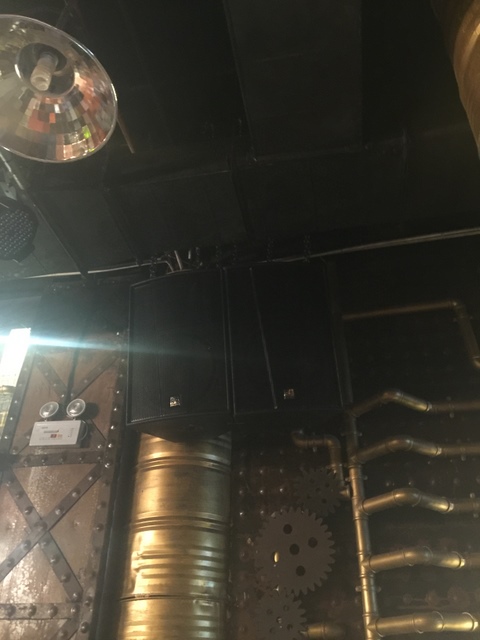 石家庄极速前进烧烤吧1